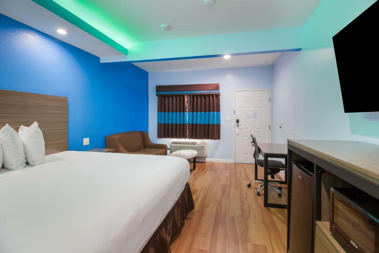 Americas Best Value Inn- Aldine Westfield Humble Bagian luar foto